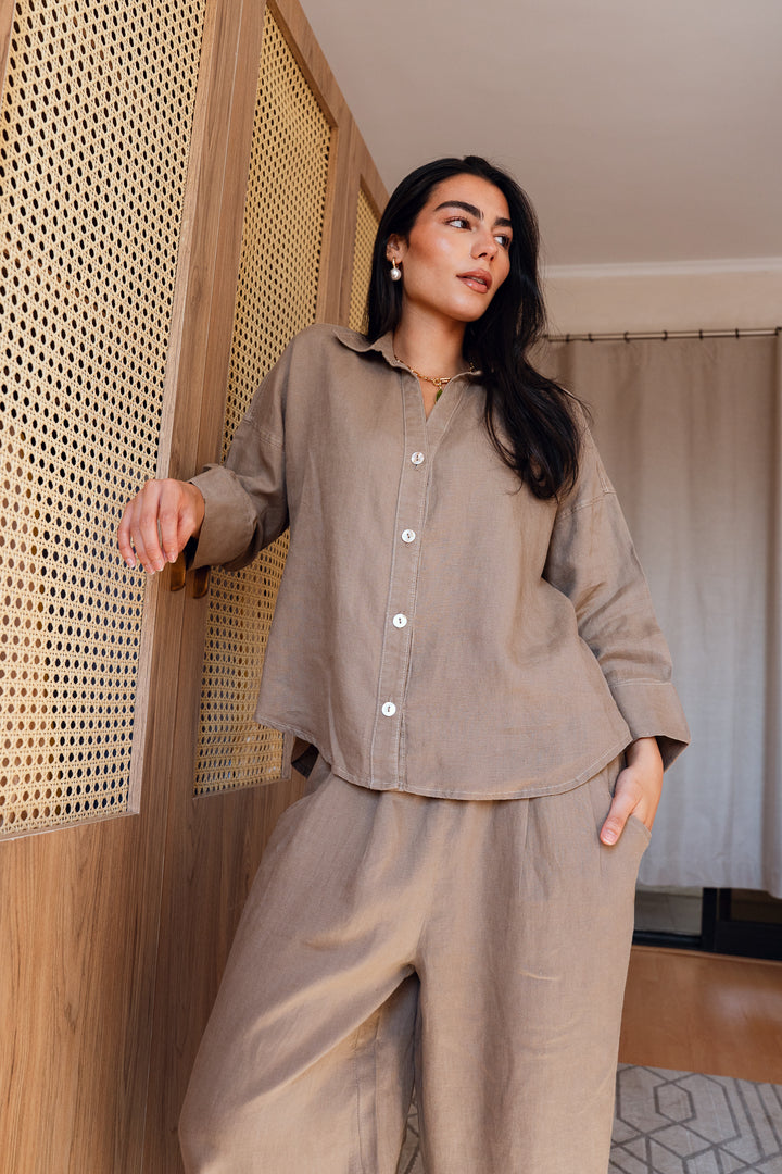 Loose muse shirt in greige