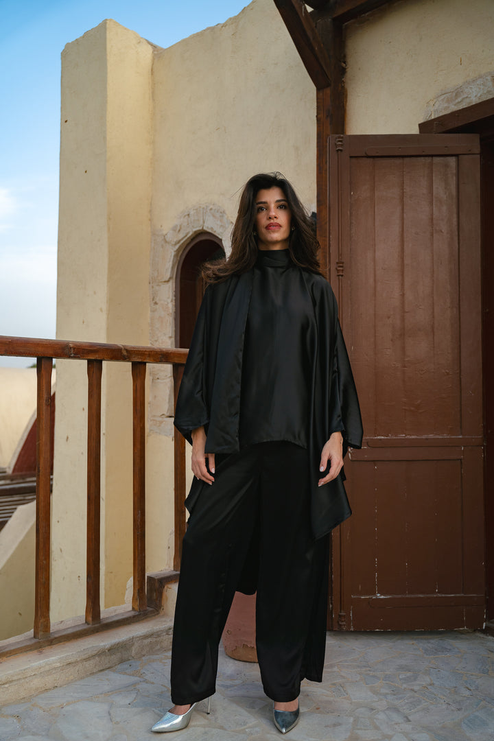 The Signature Tie Set in Black