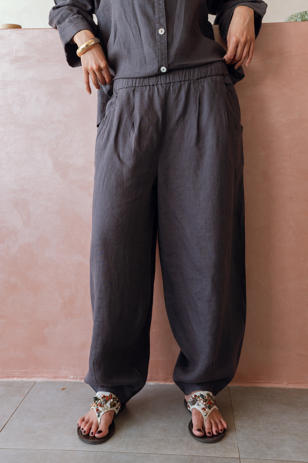 Ease Balloon Pants In Grey