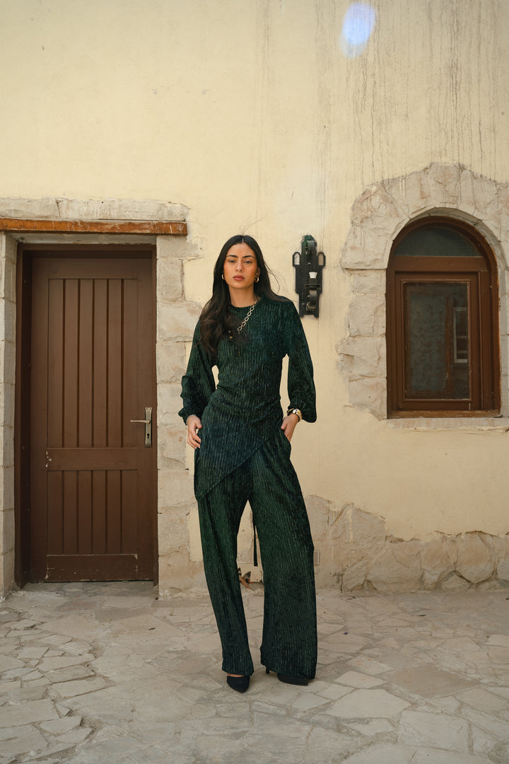 Star light set in green