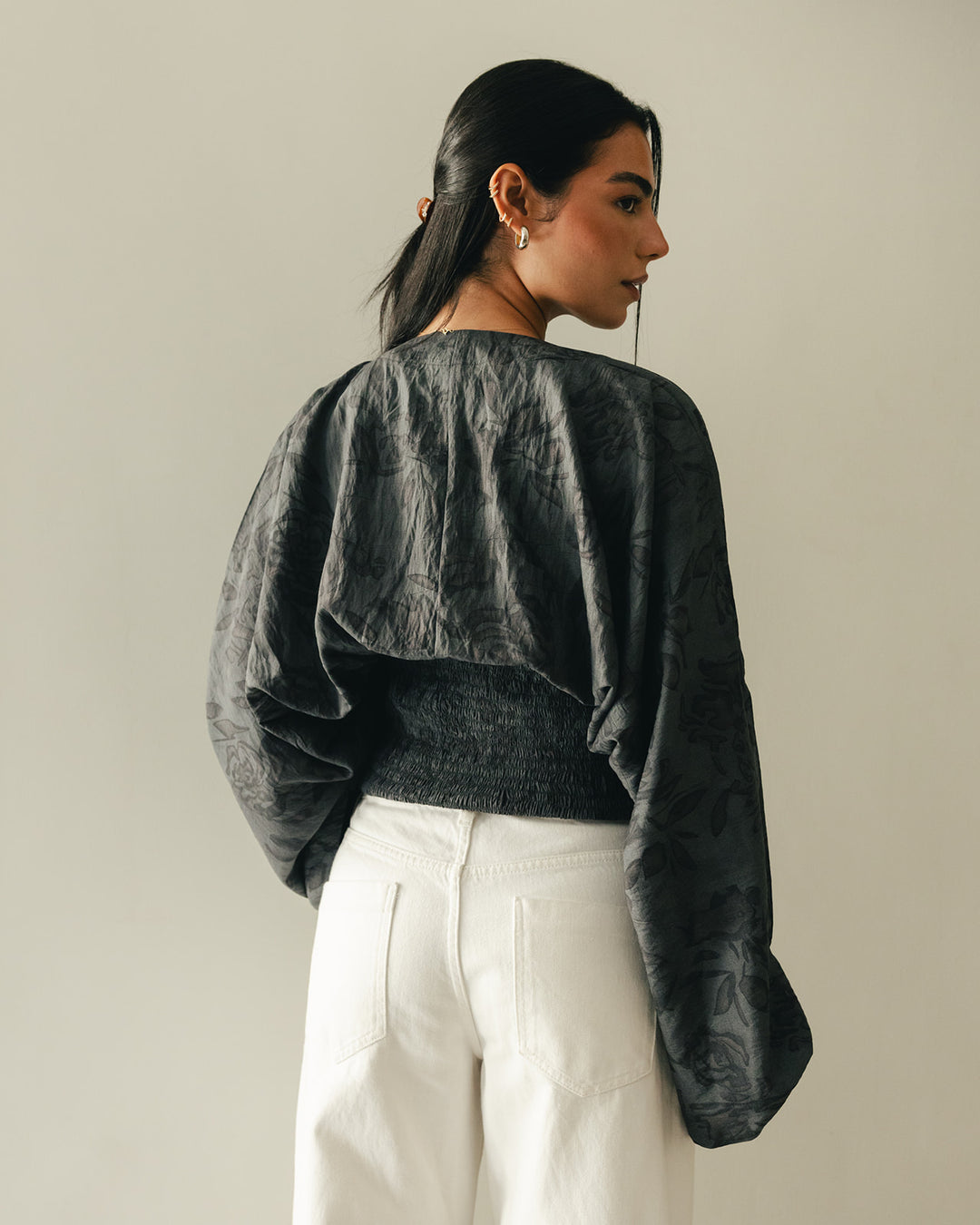 Alora Blouse in grey