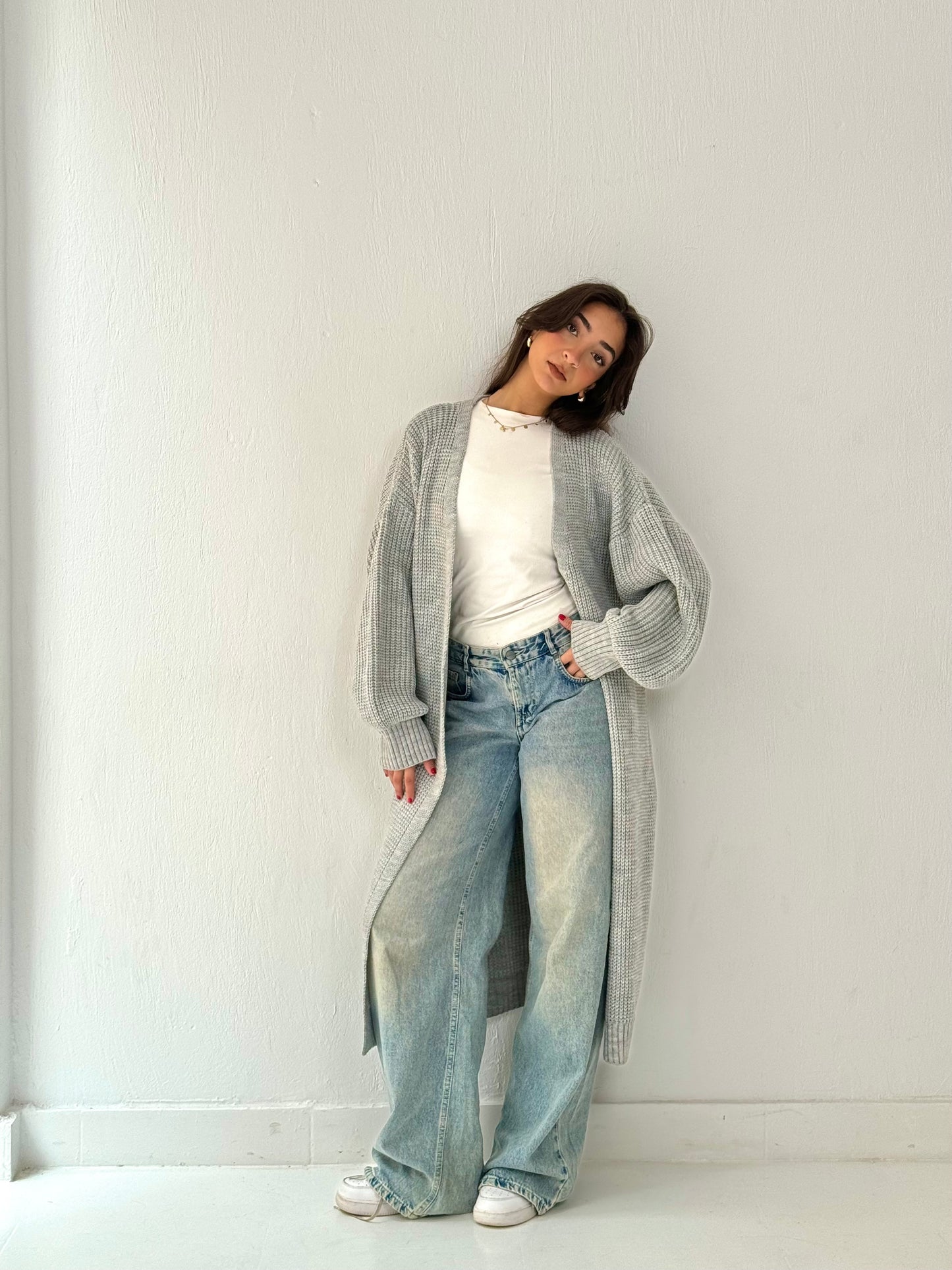 Light gray knitted cardigan
