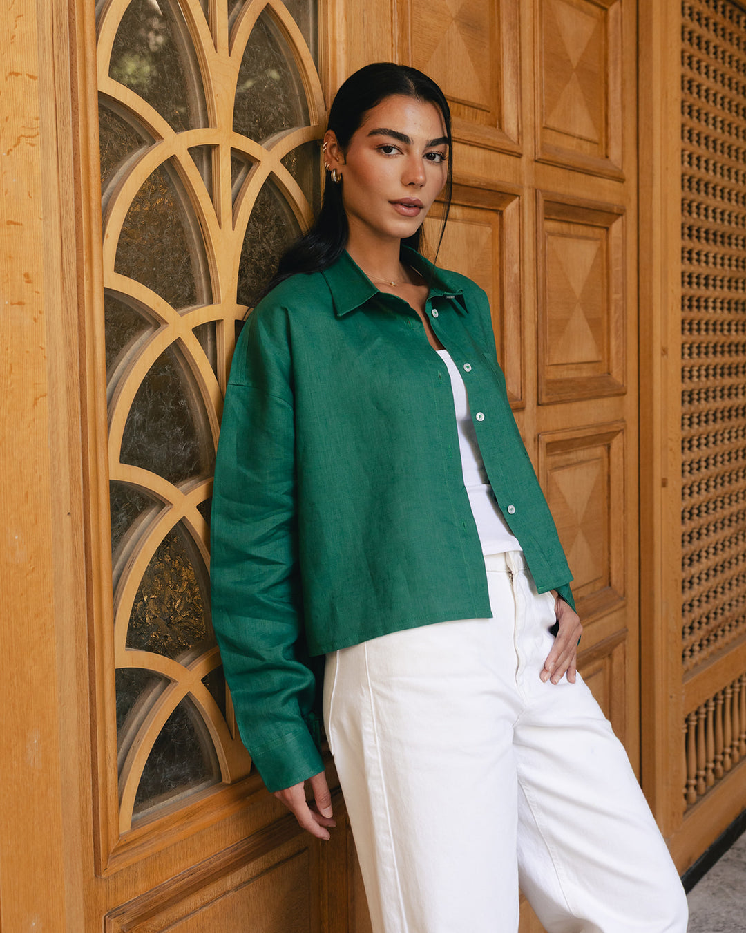 Hi-low hem linen shirt in green
