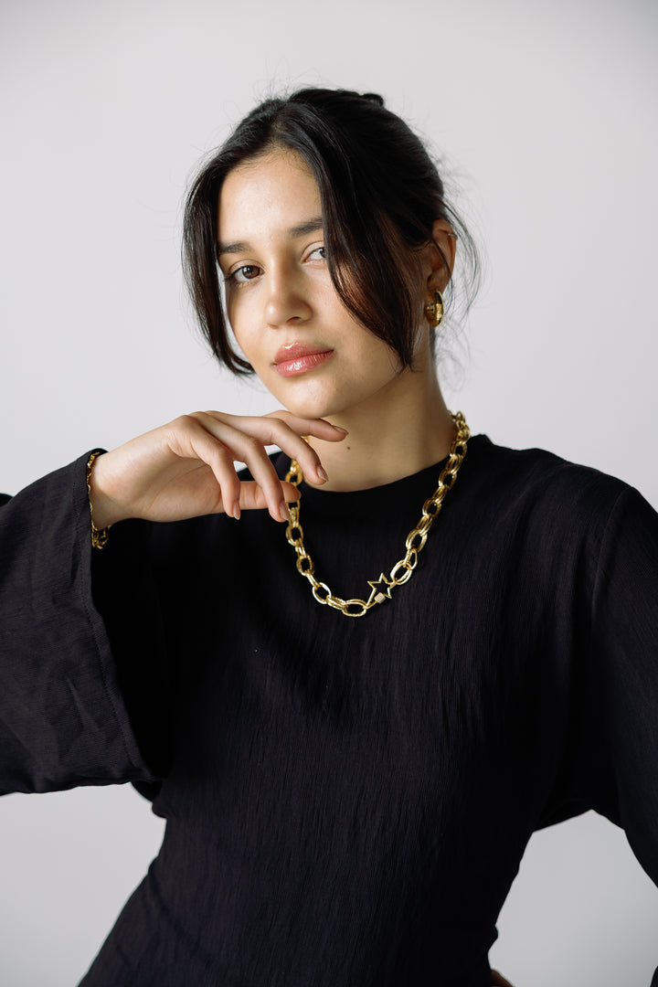 Eve set in black