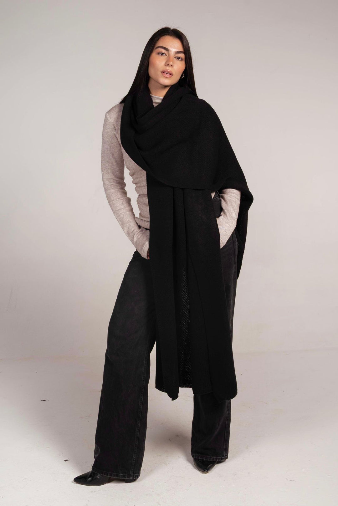 The Dreamy Shawl In Black